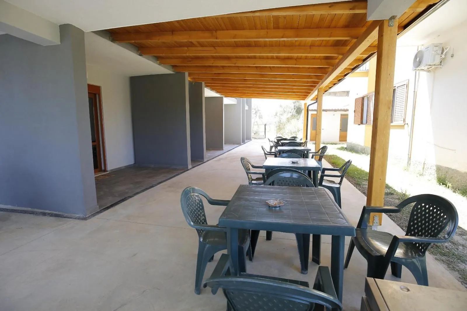 Aparthotel Hotelgodini Golem